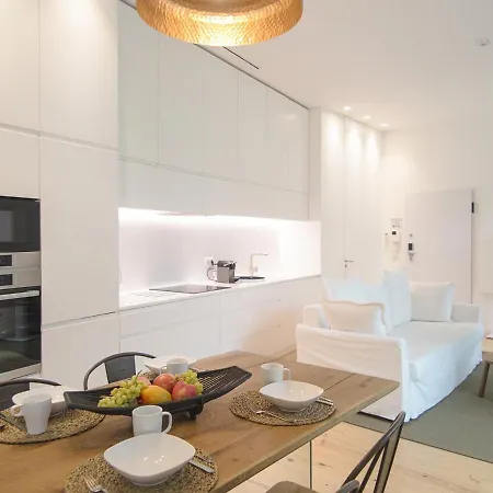 Baixa Chiado Elegant Bright Ac Elevator Apartamento